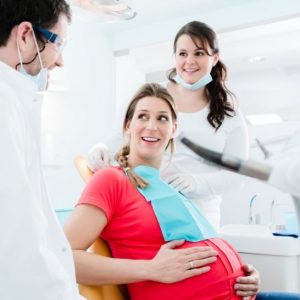 Pré-natal odontológico: você sabia que as grávidas devem ir ao dentista?
